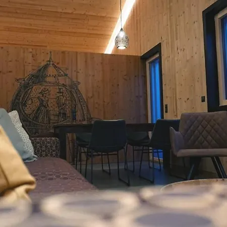 Apartment Arlberghome Komfort-apartments & Privat-sauna *