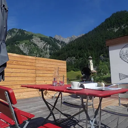 Arlberghome Komfort-apartments & Privat-sauna Lägenhet *
