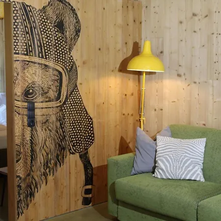 Arlberghome Komfort-apartments & Privat-sauna *