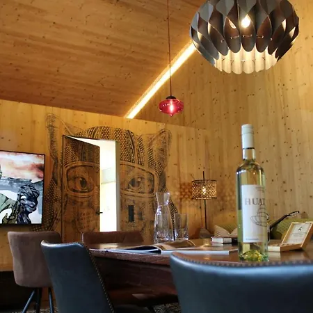 Arlberghome Komfort-apartments & Privat-sauna Wald am Arlberg