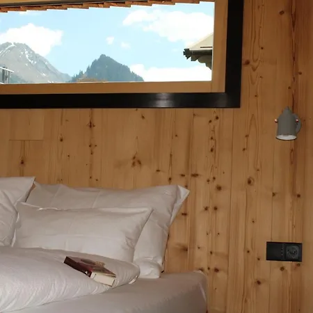 Arlberghome Komfort-apartments & Privat-sauna Lägenhet *