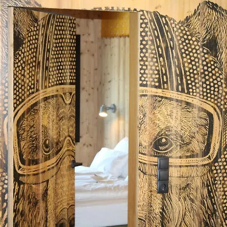 Arlberghome Komfort-apartments & Privat-sauna Daire *