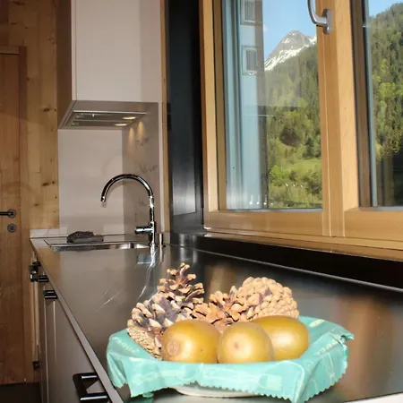 Arlberghome Komfort-apartments & Privat-sauna *