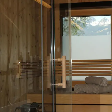 Arlberghome Komfort-apartments & Privat-sauna Daire *