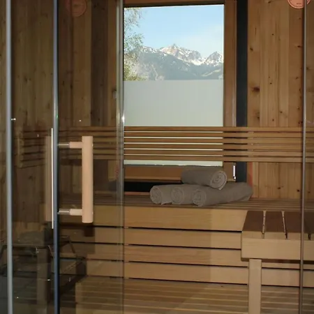 Arlberghome Komfort-apartments & Privat-sauna Daire Wald am Arlberg