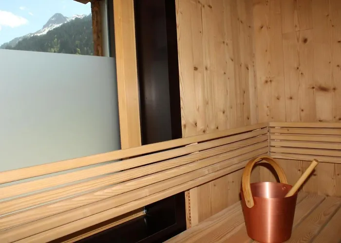 Апартаменты Arlberghome Komfort-apartments & Privat-sauna