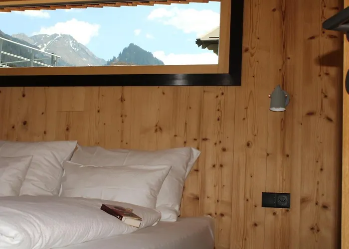 Arlberghome Komfort-apartments & Privat-sauna Апартаменты *